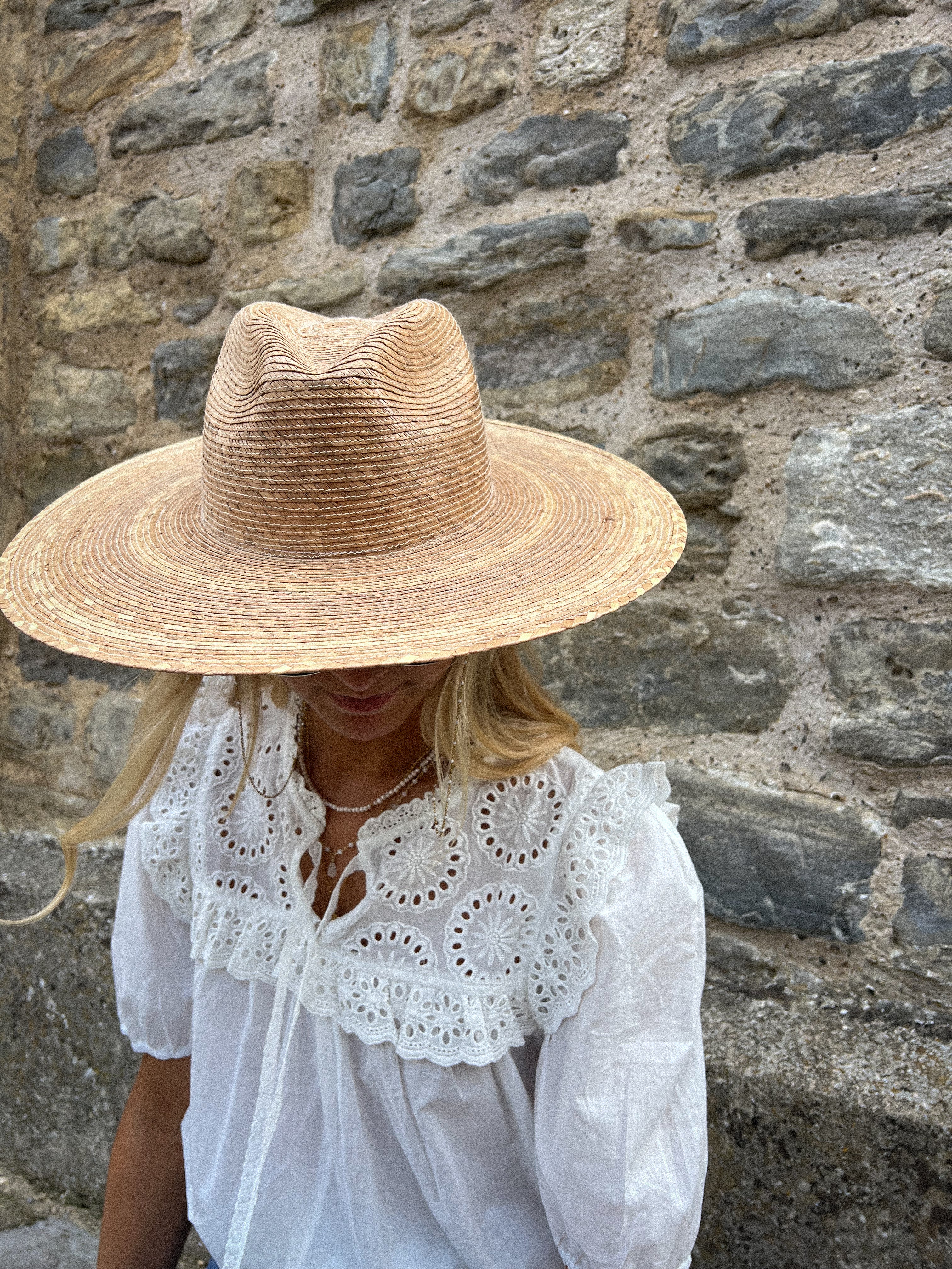 Julye blanche - Blouse brodée