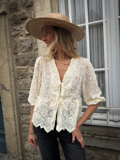 Sophie beige - Blouse à noeuds