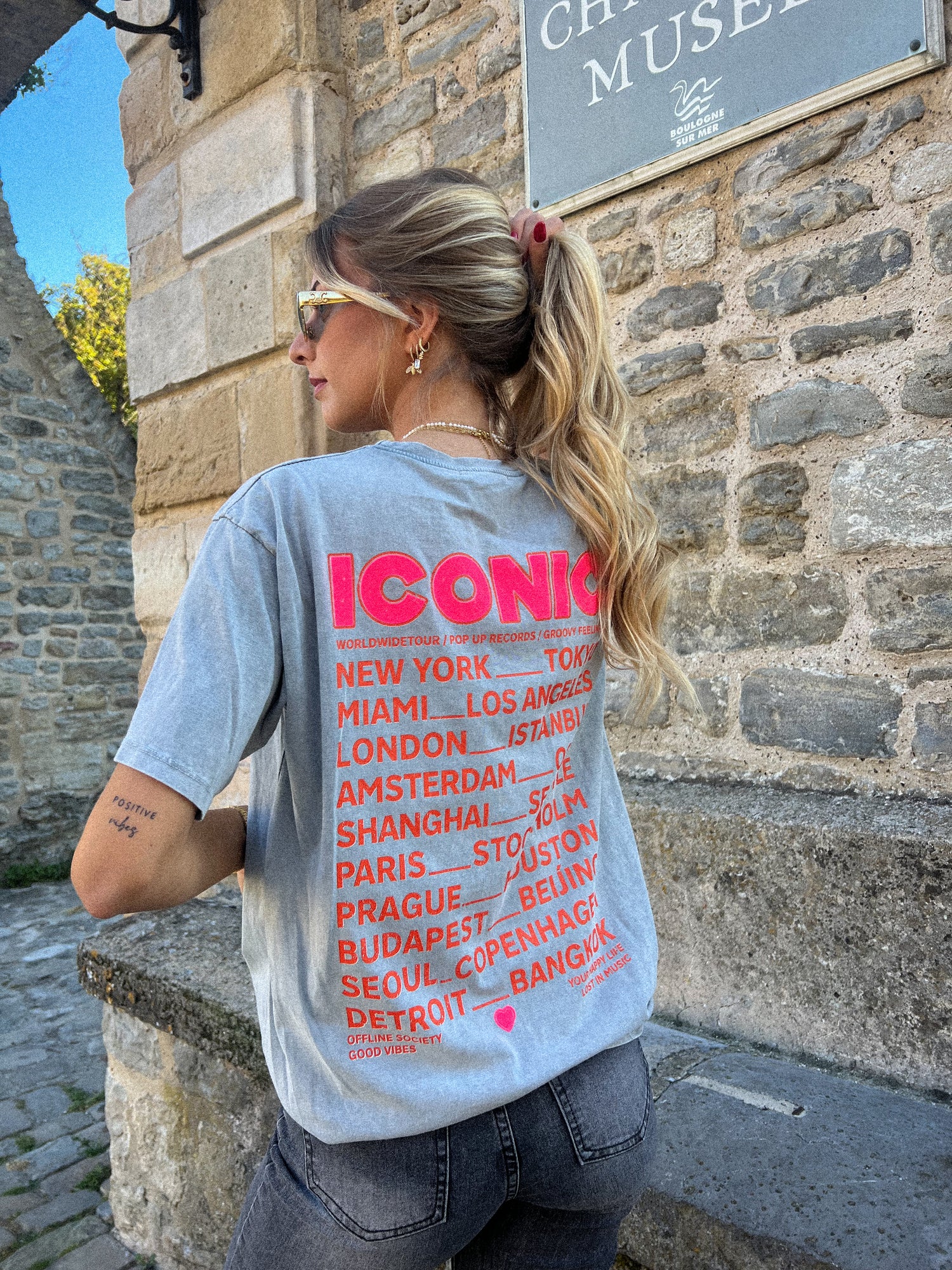 Iconic gris - T-shirt imprimé